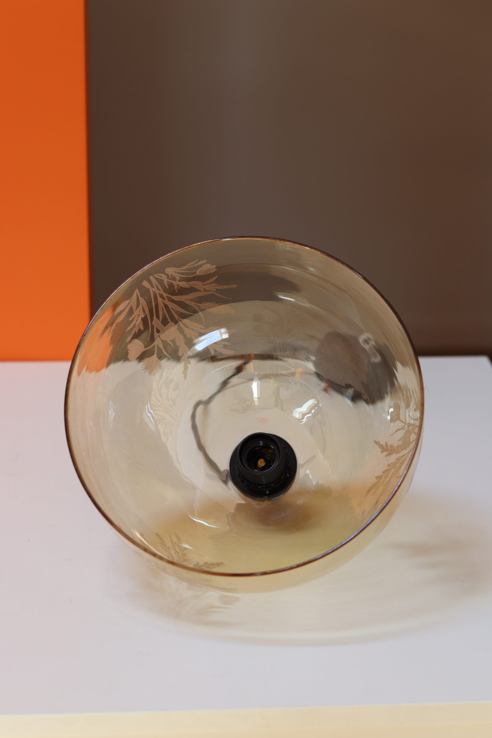 Lampa wisząca ze szklanym kloszem - obrazek 5