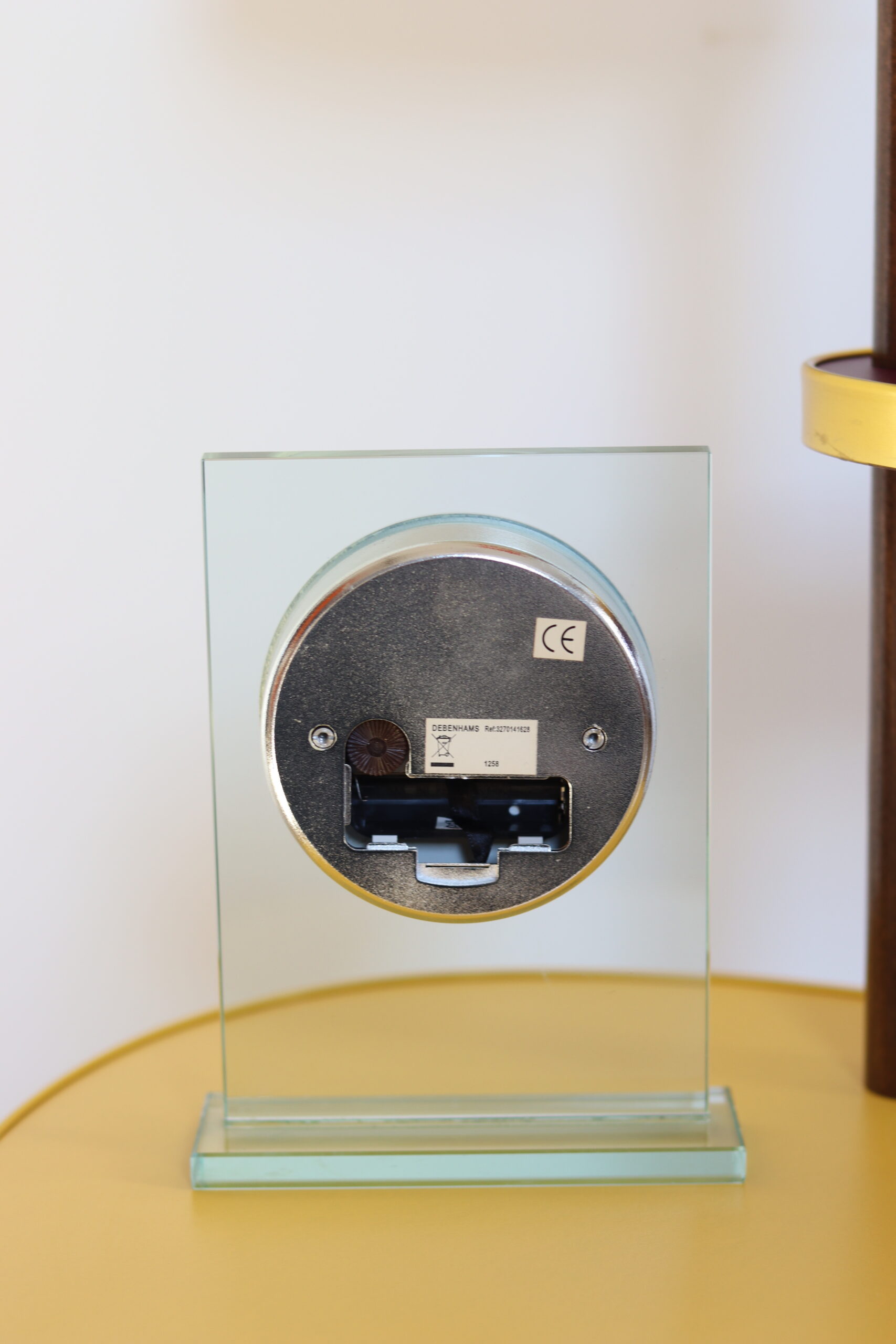 Zegar na szklanej podstawie London Clock - obrazek 4