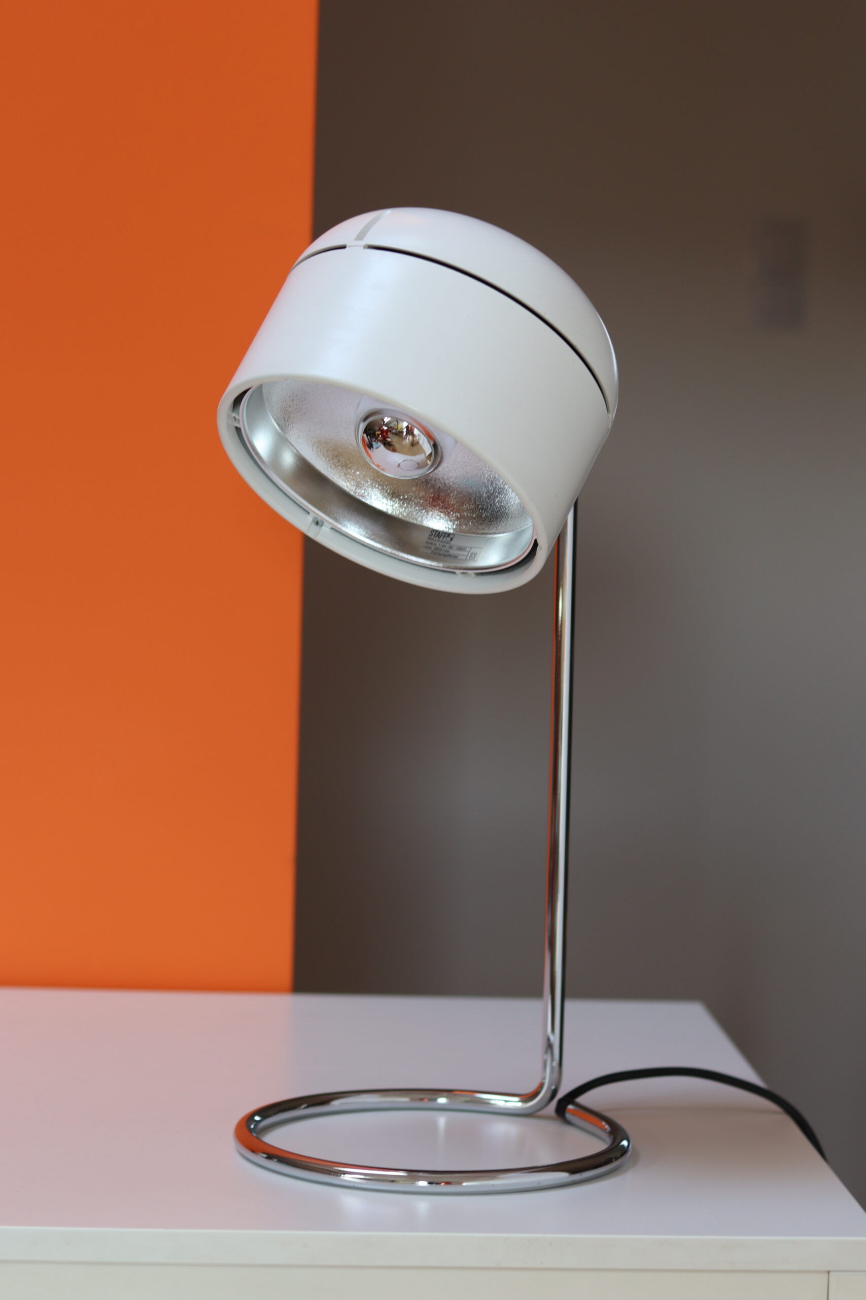 Lampa biurkowa proj. Arnold Berges, Staff Leuchten, lata 70 - obrazek 4