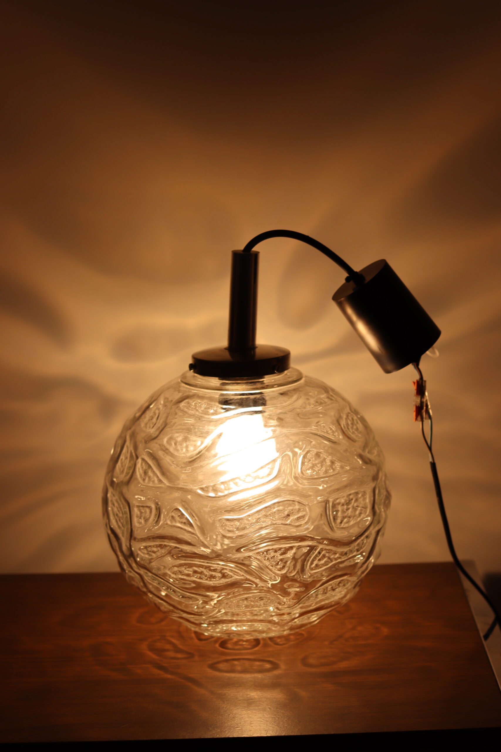 Lampa wisząca kula lata 70 - obrazek 2
